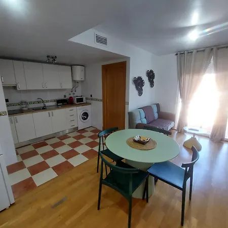 Apartamento Centrolinares Con Parking *